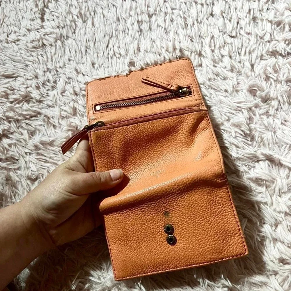 The Unbranded Brand fossil genuine